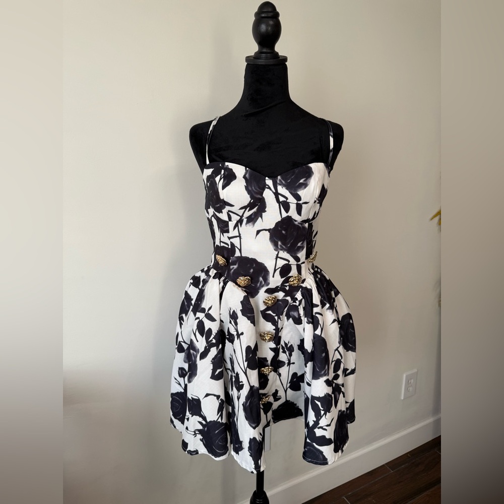 SOLD OUT NWT Commense Black and White Floral Mini Dress
